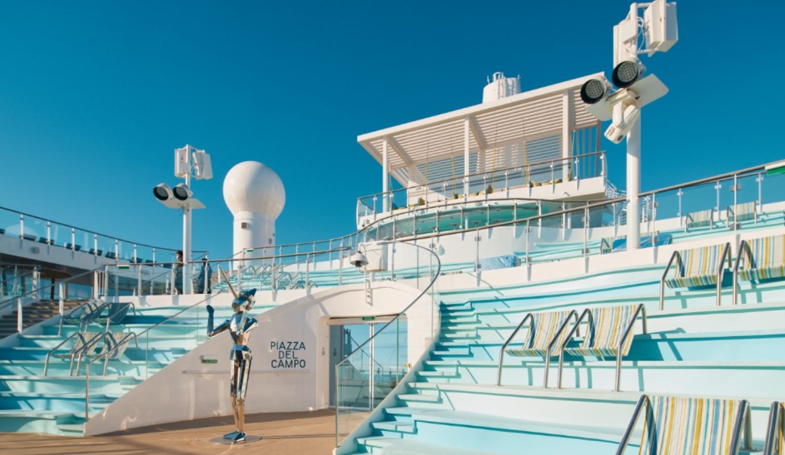 crucero-monoparental-costa-smeralda-mediterraneo-verano-2026